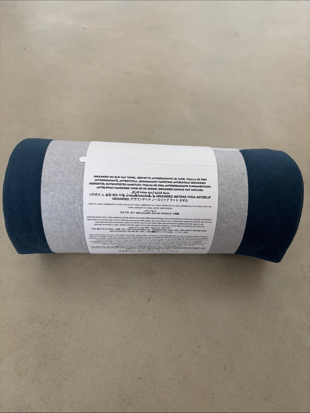 New Alo Yoga Grounded No Slip Yoga Mat Towel in Eclipse Blue - Picture 5 of 10